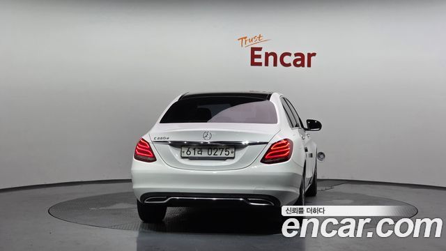 Mercedes-Benz C-Class C220 d Avantgarde