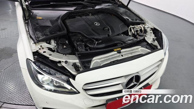 Mercedes-Benz C-Class C220 d Avantgarde