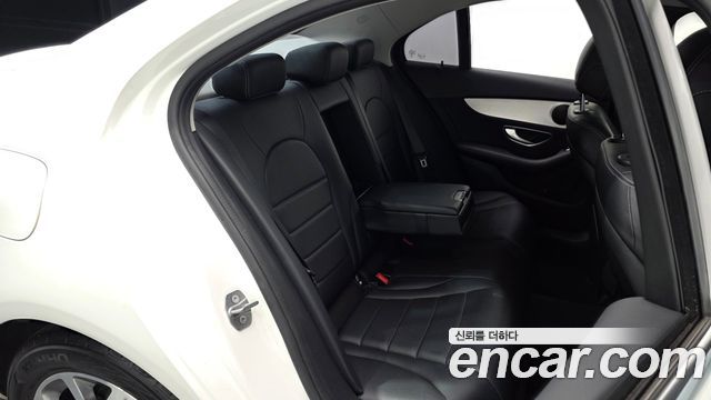 Mercedes-Benz C-Class C220 d Avantgarde