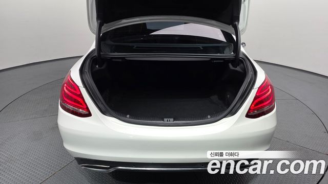Mercedes-Benz C-Class C220 d Avantgarde