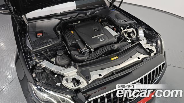 Mercedes-Benz E-Class E300 Avantgarde