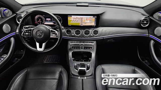 Mercedes-Benz E-Class E300 Avantgarde