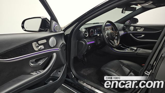Mercedes-Benz E-Class E300 Avantgarde
