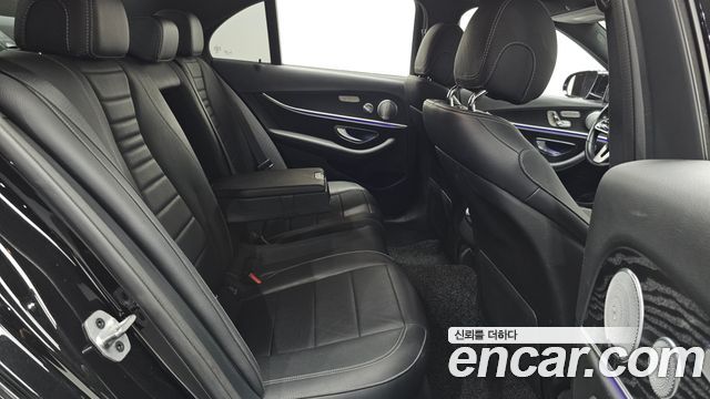 Mercedes-Benz E-Class E300 Avantgarde