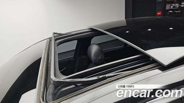 Mercedes-Benz E-Class E300 Avantgarde