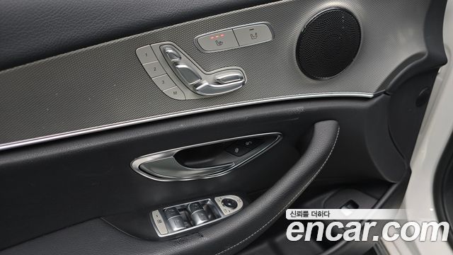 Mercedes-Benz E-Class E200 Avantgarde