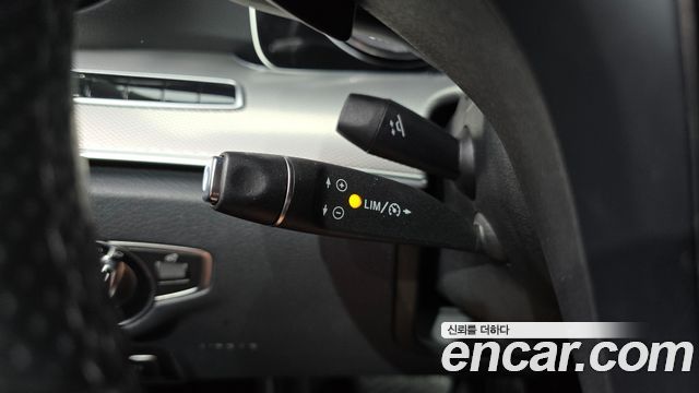 Mercedes-Benz E-Class E200 Avantgarde