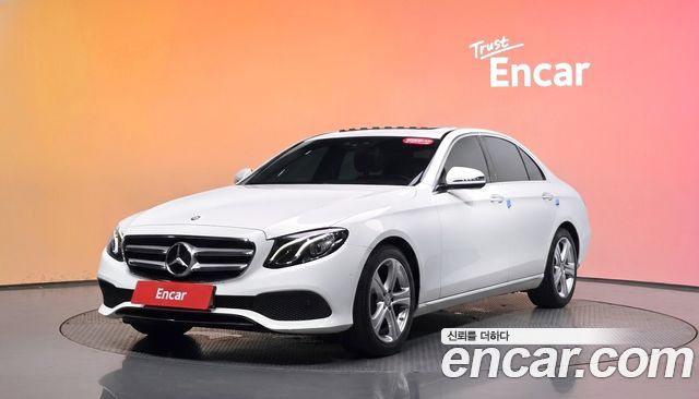 Mercedes-Benz E-Class E200 Avantgarde