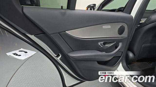 Mercedes-Benz E-Class E200 Avantgarde