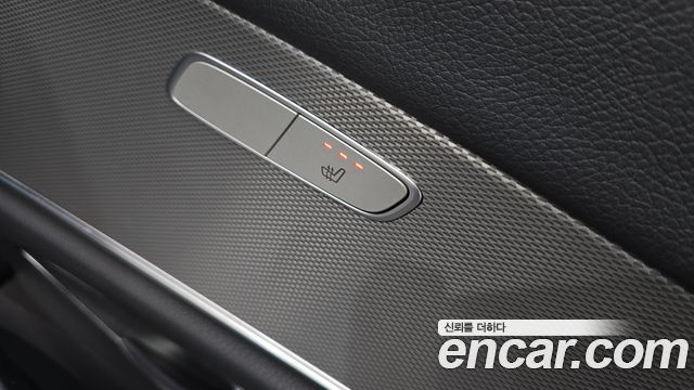 Mercedes-Benz E-Class E200 Avantgarde