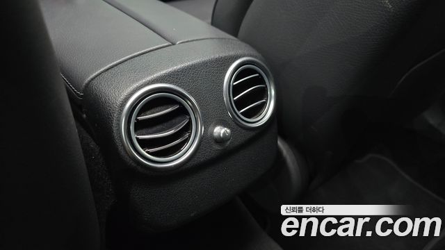 Mercedes-Benz E-Class E200 Avantgarde