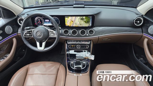 Mercedes-Benz E-Class E300 Avantgarde