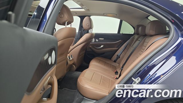 Mercedes-Benz E-Class E300 Avantgarde