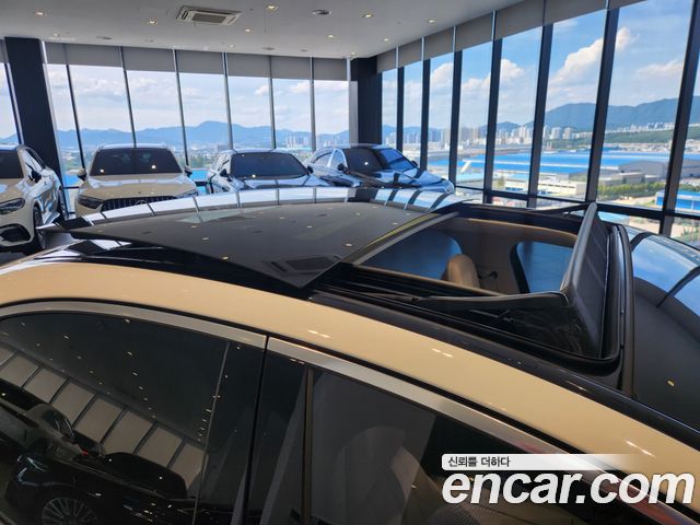 Mercedes-Benz E-Class E300 4MATIC Exclusive