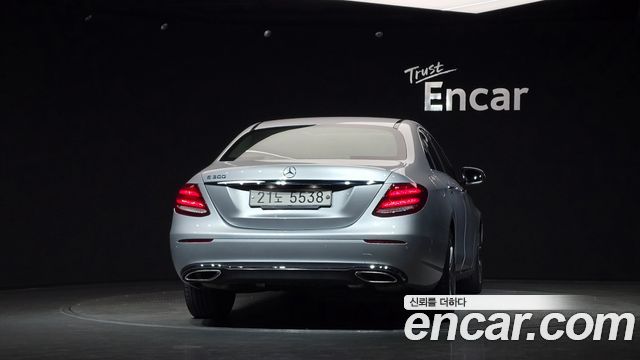 Mercedes-Benz E-Class E300 AV Intelligent Drive