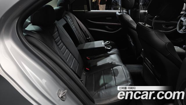 Mercedes-Benz E-Class E300 AV Intelligent Drive