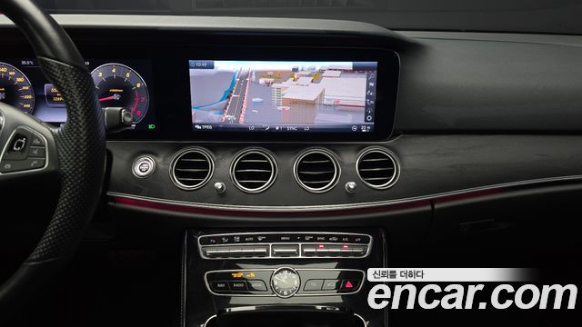 Mercedes-Benz E-Class E300 AV Intelligent Drive