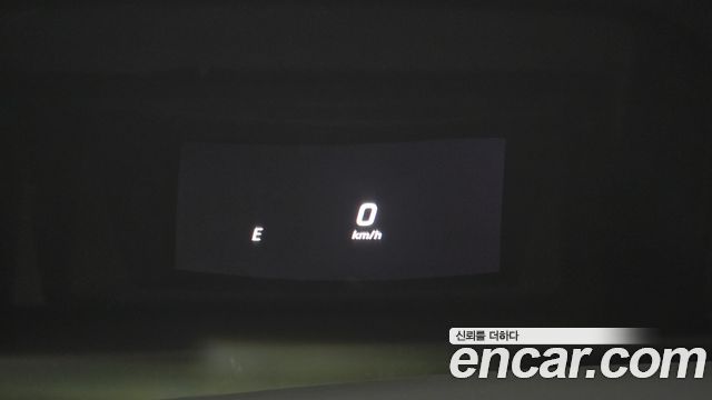 Mercedes-Benz E-Class E300 AV Intelligent Drive