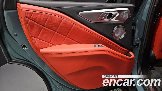 BMW XM 4.4 Lable