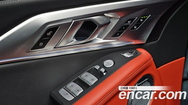 BMW XM 4.4 Lable