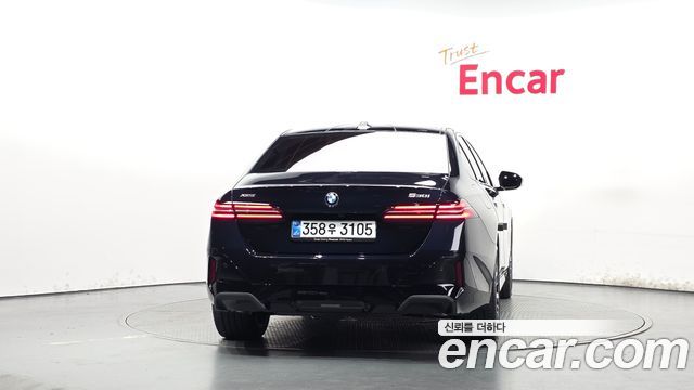 BMW 5-Series 530i xDrive M Sport