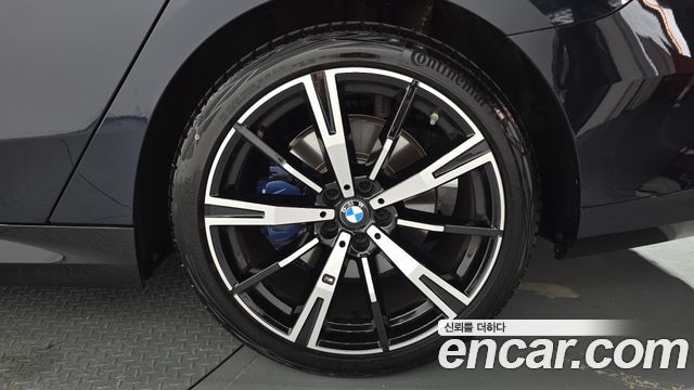 BMW 5-Series 530i xDrive M Sport