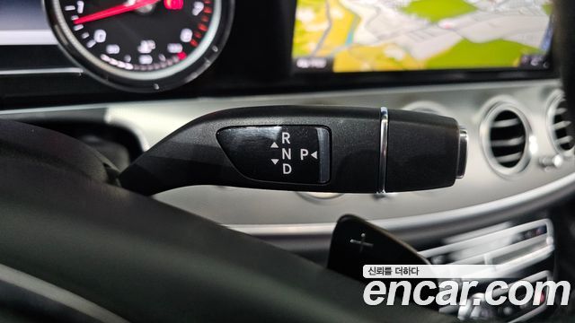 Mercedes-Benz E-Class E200 Avantgarde