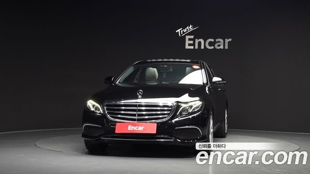 Mercedes-Benz E-Class E220d 4MATIC Exclusive