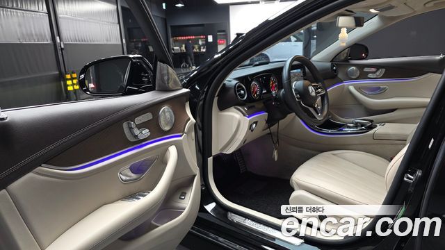 Mercedes-Benz E-Class E220d 4MATIC Exclusive