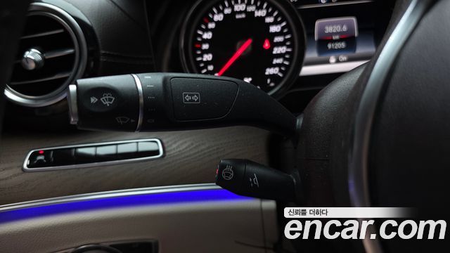 Mercedes-Benz E-Class E220d 4MATIC Exclusive