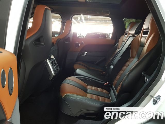 Land Rover Range Rover Sport 5.0 SVR