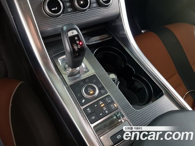 Land Rover Range Rover Sport 5.0 SVR