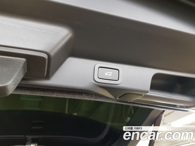 Land Rover Range Rover Sport 5.0 SVR