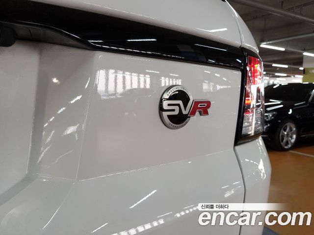 Land Rover Range Rover Sport 5.0 SVR