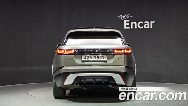 Land Rover Range Rover Velar 2.0 D240 R-Dynamic SE