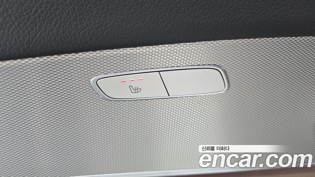 Mercedes-Benz E-Class E200 Avantgarde