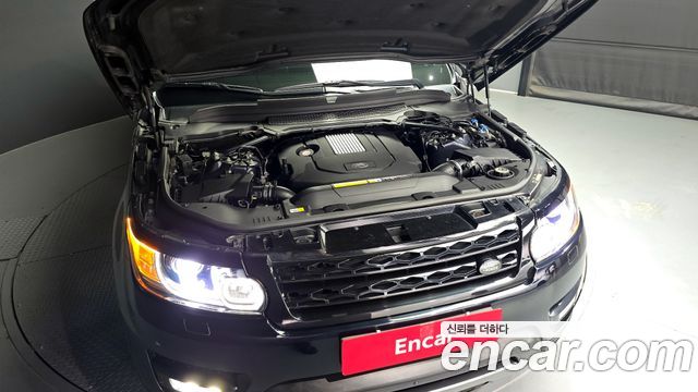 Land Rover Range Rover Sport 3.0 SDV6 HSE Dynamic