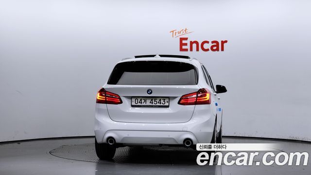 BMW 2-Series Joy