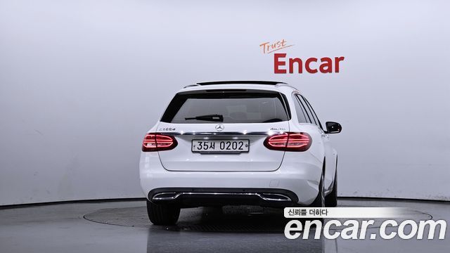 Mercedes-Benz C-Class C220 d 4MATIC Estate