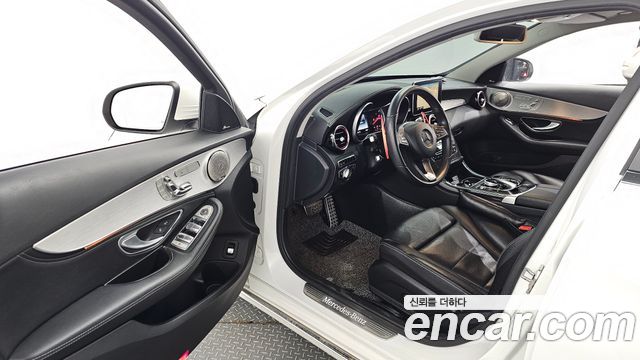 Mercedes-Benz C-Class C220 d 4MATIC Estate