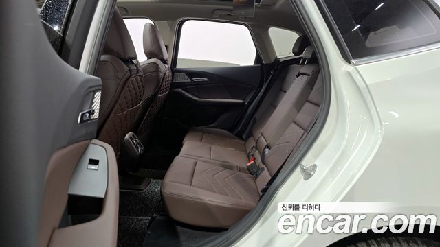BMW 2-Series 220i Luxury