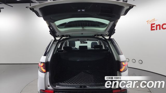 Land Rover Discovery Sport 2.0 TD4 SE