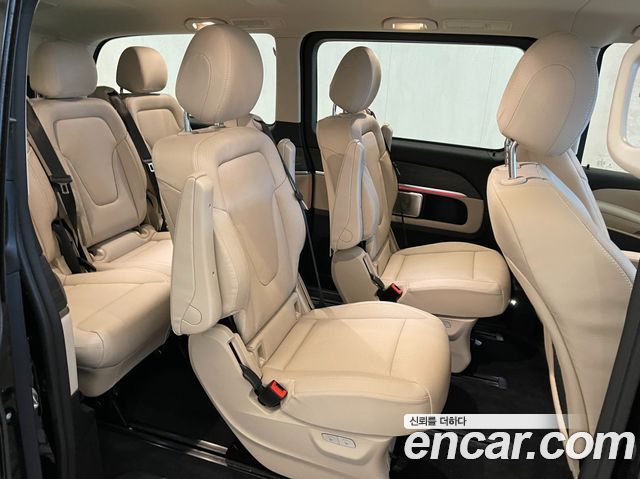 Mercedes-Benz V-Class V300 CDI