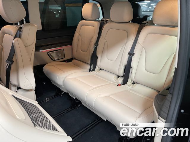Mercedes-Benz V-Class V300 CDI