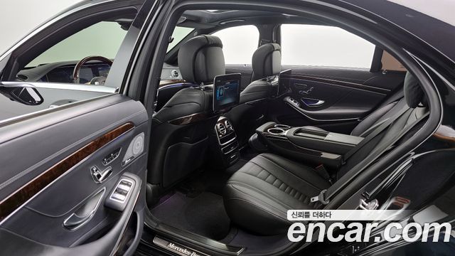 Mercedes-Benz S-Class S560L 4MATIC