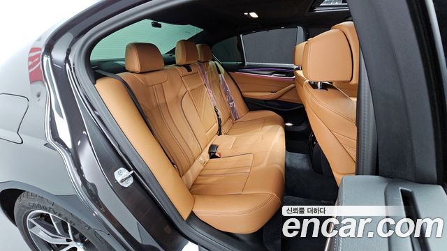 BMW 5-Series 520i M Sport