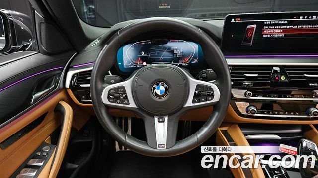 BMW 5-Series 520i M Sport