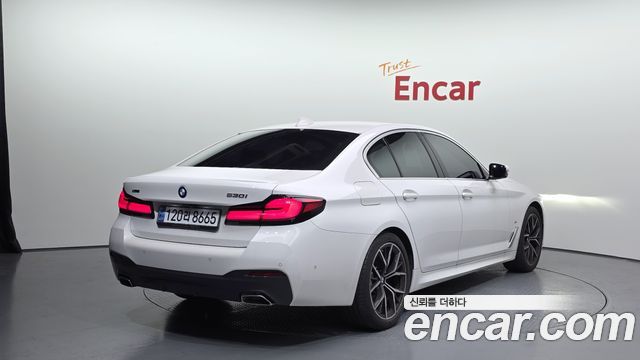 BMW 5-Series 530i xDrive M Sport Package
