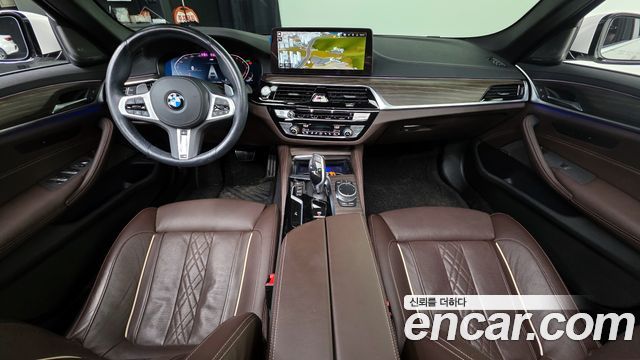 BMW 5-Series 530i xDrive M Sport Package
