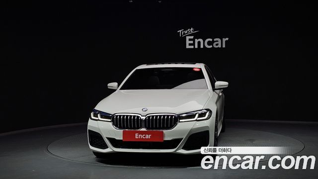BMW 5-Series 530i xDrive M Sport Package